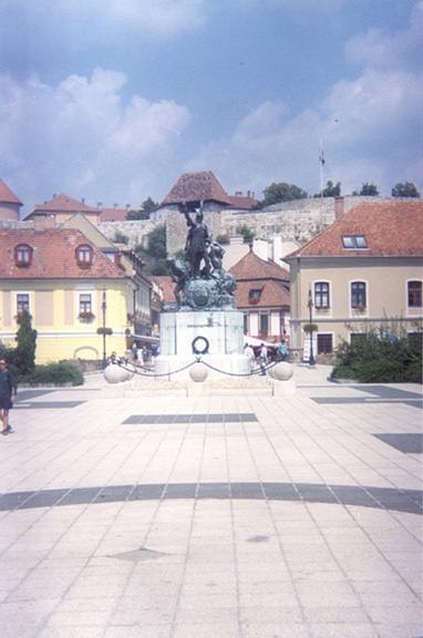 Central'naja plozchad'.Eger.jpg (29987 bytes)